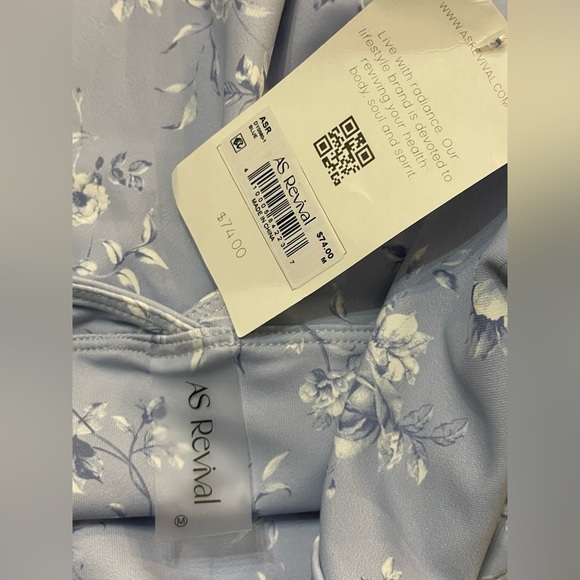 AS REVIVAL~ Light Blue Floral Romper Dress NWT Medium - Picture 7 of 8